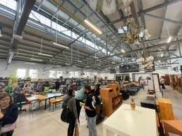 Dali przedmiotom drugie życie i wspomogli fundacje. IX edycja Galerii Wejherowskich Klamotów