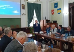 Weterani polskiego atomu znów razem. Spotkanie w Wejherowie z twórcami nowej elektrowni w Lubiatowie