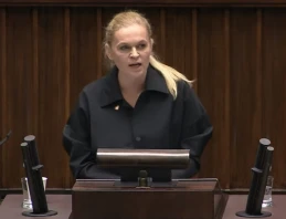 Barbara Nowacka o religii w szkole. 'Dwie godziny lekcji to przesada' mówi nowa minister edukacji 