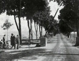 Uczczą pamięć żołnierza, który oddał życie w obronie granicy. W programie złożenie kwiatów i projekcja filmu
