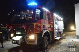 Ochotnicy z Kielna z nowym wozem strażackim
