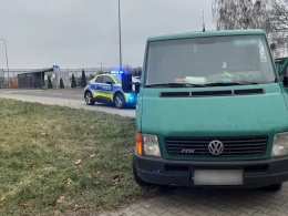 Nie miała zapiętych pasów. W Lęborku wypadła z samochodu w czasie jazdy