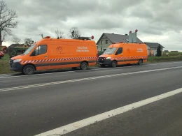 Zrobili tymczasowe pobocze. Tą drogą chodzą też dzieci