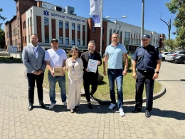 Mundurowi zorganizowali zbiórkę charytatywną. Ponad 20 tysięcy złotych trafiło na konto hospicjum