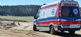 Wypadek na żwirowni w Tyłowie. Mężczyzna spadł quadem ze skarpy