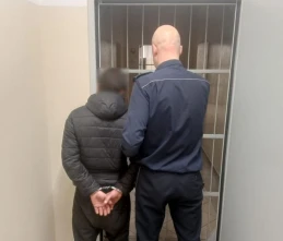 Polał łatwopalną substancją i podpalił. 45-latka przewieziona helikopterem do szpitala