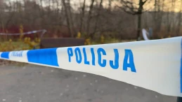 Miał zamordować, rozczłonkować ciało i schować je w walizce. Podejrzany o brutalne zabójstwo doprowadzony do prokuratury