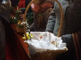 Tradycja, która łączy pokolenia - sprawdź, gdzie poświęcisz pokarmy w powiatach wejherowskim, puckim i lęborskim