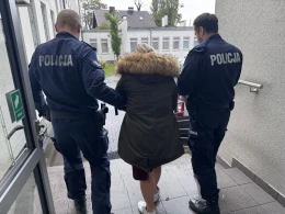 Oszukała seniorów na 83 tys. zł. 27-latka została zatrzymana