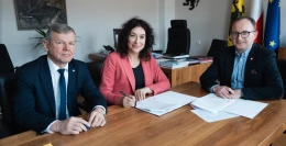 Miliony dla imigrantów? Powiat wyjaśnia kto i jaką pomoc otrzyma