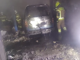 Pożar warsztatu w Wejherowie. Na miejsce wezwano kilkanaście zastępów straży