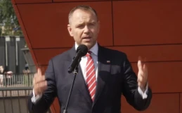 Prezydent RP Karol Nawrocki na pierwszą wizytę wybrał Gdańsk. Mówił o bohaterach 