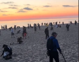 'Dziwne zjawisko' zamiast wschodu słońca. Co wydarzyło się na plaży?
