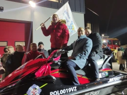 Pick-up, skuter i łódź ratownicza. Ratownicy z nowym sprzętem