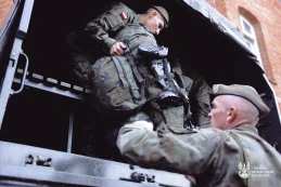 Pomorscy Terytorialsi ruszyli na południe Polski. Będą walczyć ze skutkami powodzi 