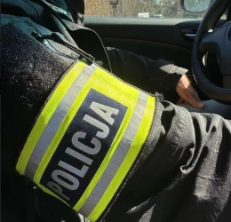 Włamał się do oczyszczalni ścieków i ukradł uniformy z logo firmy 