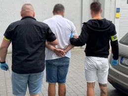 Zgłosił kradzież auta wartego 235 tysięcy złotych. Teraz sam odpowie przed sądem