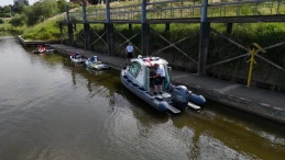 Policjanci patrolują Wisłę. Reagują na wykroczenia i dbają o bezpieczeństwo wypoczywających