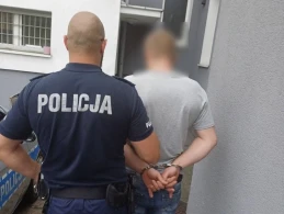 Miał przy sobie zakazane substancje. Wpadł przez nerwowe zachowanie