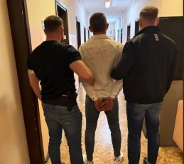 Obywatel Ukrainy oblał szefa benzyną i podpalił