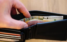 500 zł za maskotkę? Ceny zabawek w Łebie szokują turystów