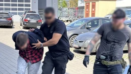 Wyciągnęli pistolet na wodę i powiedzieli, że to napad na bank