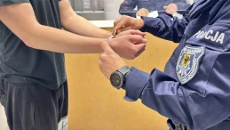 Napadł na policjantów. Atakował ich nożem