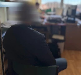 Policjanci zatrzymali lokalnego kawosza. Ukradł łącznie 48 opakowań kawy