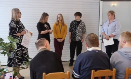 Młodzież wsparła podopiecznych DPS-u