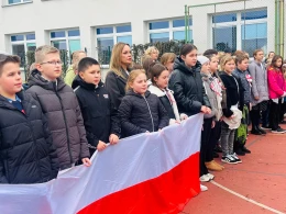 V Festiwal Pieśni Patriotycznej w SP nr 10 [ZDJĘCIA]