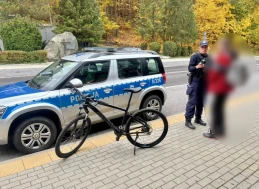 Pijany zapomniał, gdzie zostawił rower. Zgłosił kradzież, której nie było