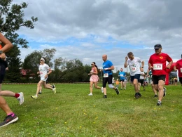 Przebiegli i przemaszerowali 5 km. Za nami  IV Bieg i Marsz Nordic Walking na 5 km Świetlińska Górka