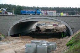 Jak wyglądają prace na budowie Węzła Zryw?
