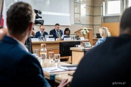 Będzie drożej. Radni zgodzili się na podwyżki opłat za śmieci 