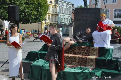 Quo vadis na Placu Jakuba Wejhera - fot. Leszek Spigarski.