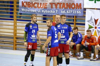 KS Tytani Wejherowo - Sambor Tczew  25 : 28, 7.10.2017, fot. Leszek Spigarski