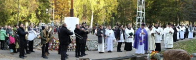 Wszystkich Świętych (fot. Leszek Spigarski)