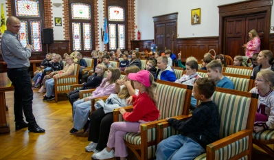 Jak pracuje burmistrz? Uczniowie poznali urząd od środka