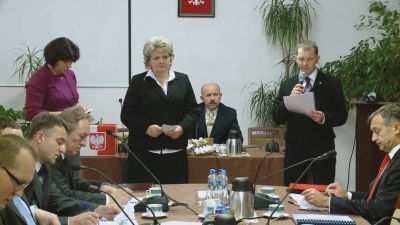 1 sesja Rady Miejskiej w Redzie kadencji 2010-2014