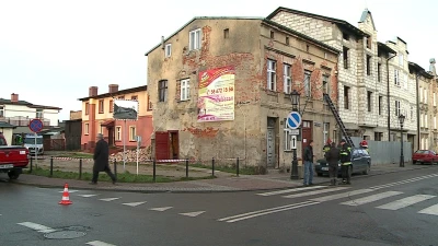 Runęła ściana kamienicy w Wejherowie