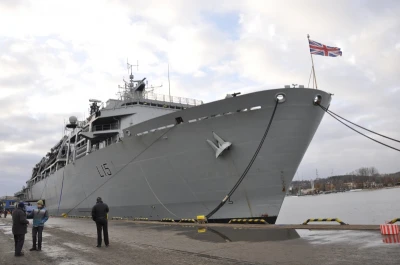 HMS Bulwark w Gdyni