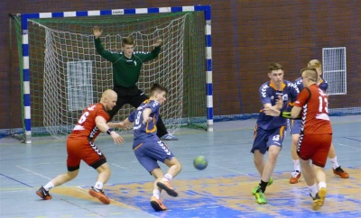 Tytani Wejherowo pokonani przez SMS ZPRP Gdańsk 27 : 32 - fot. Leszek Spigarski