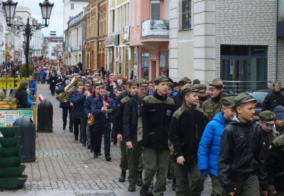 11 listopada 2015 w obiektywie Leszka Spigarskiego - Parada Niepodległościowa w Wejherowie