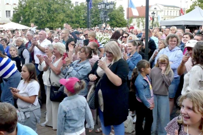 Zespół GIS wystąpił na wejherowskim rynku
