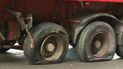Wjechał wprost pod koła TIR-a