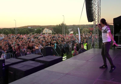 Koncert Kamila Bednarka w Bolszewie
