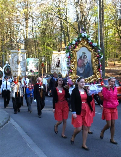 Pielgrzymi z Kościerzyny, Przodkowa, Żukowa i Grzybna dotarli do Wejherowa fot. Leszek Spigarski