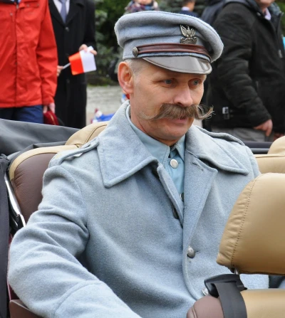 Biało-czerwona parada niepodległościowa w Wejherowie