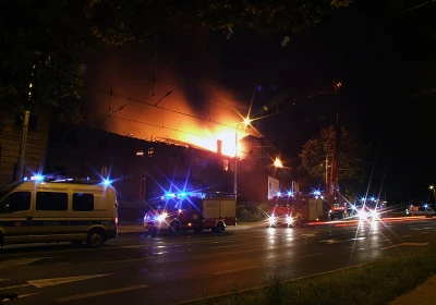 Wielki pożar w Gdańsku. Spłonęła zabytkowa zajezdnia