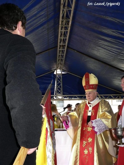 Rocznica nadania imienia Jana Pawła II Samorządowemu Gimnazjum w Bolszewie
